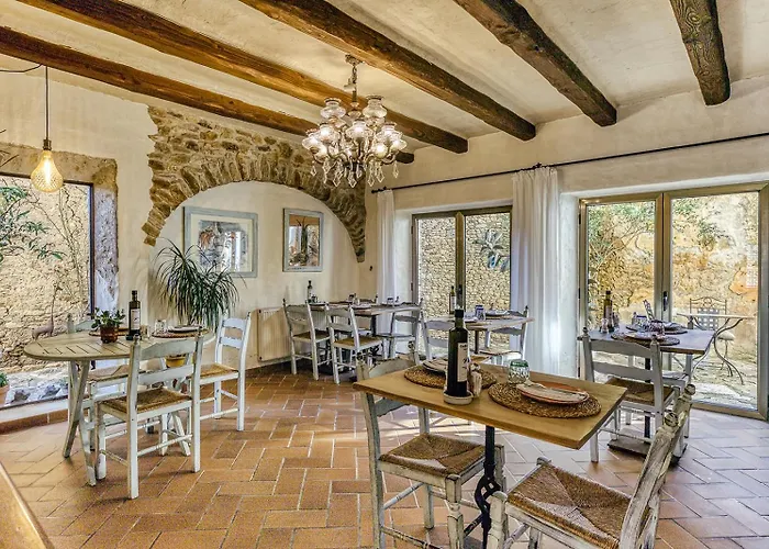 Barrull-costa Brava-emporda 3*